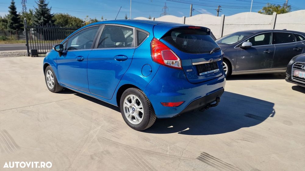 Ford Fiesta - 5