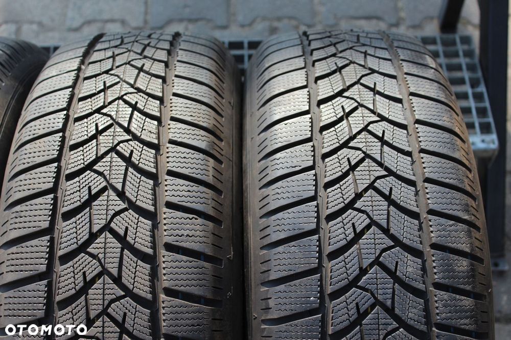 4x 235/65R17 DUNLOP WINTER SPORT 5 SUV 108V XL 23r 8mm - 3