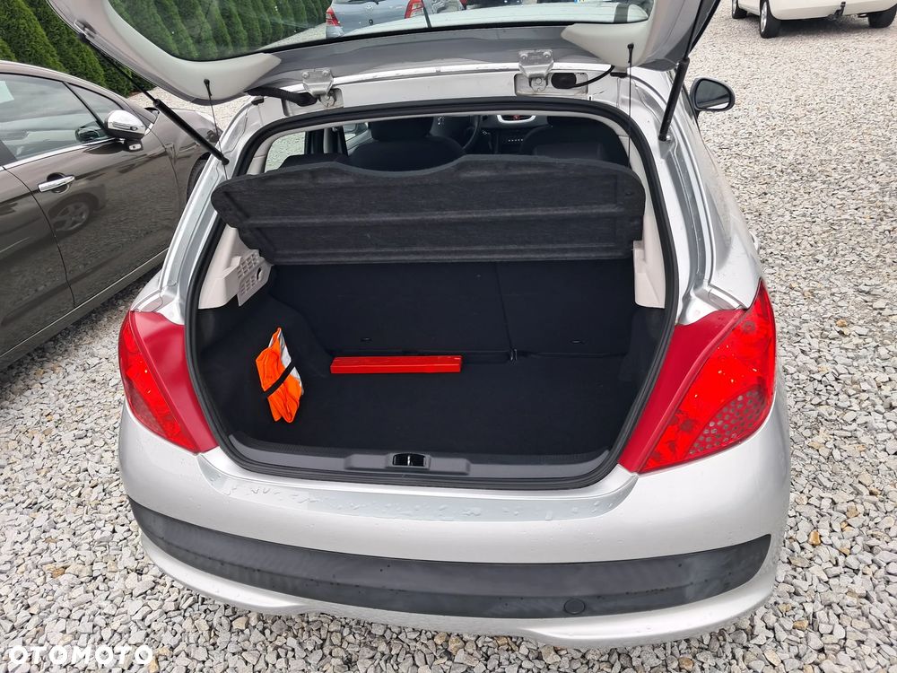 Peugeot 207 95 VTi Urban Style - 7