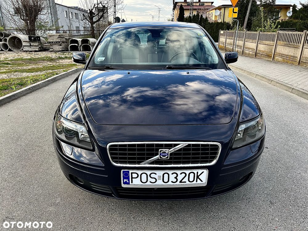 Volvo S40 - 1