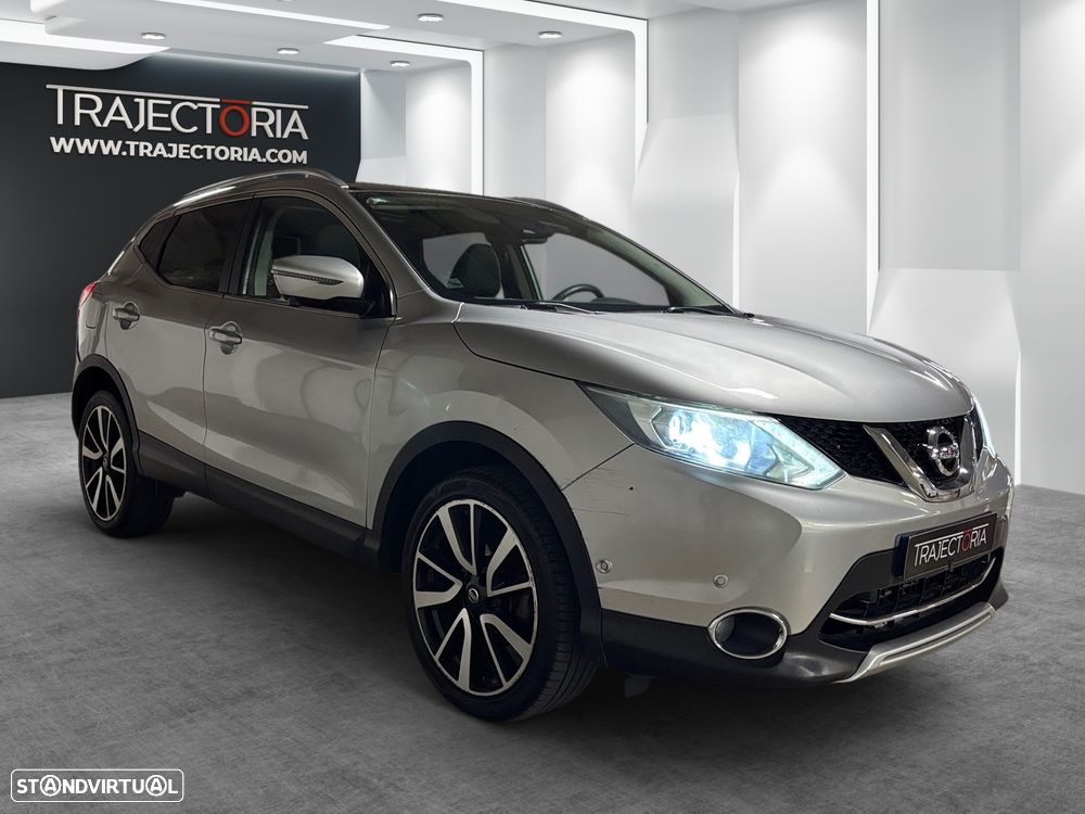 Nissan Qashqai 1.5 dCi Tekna Premium - 1