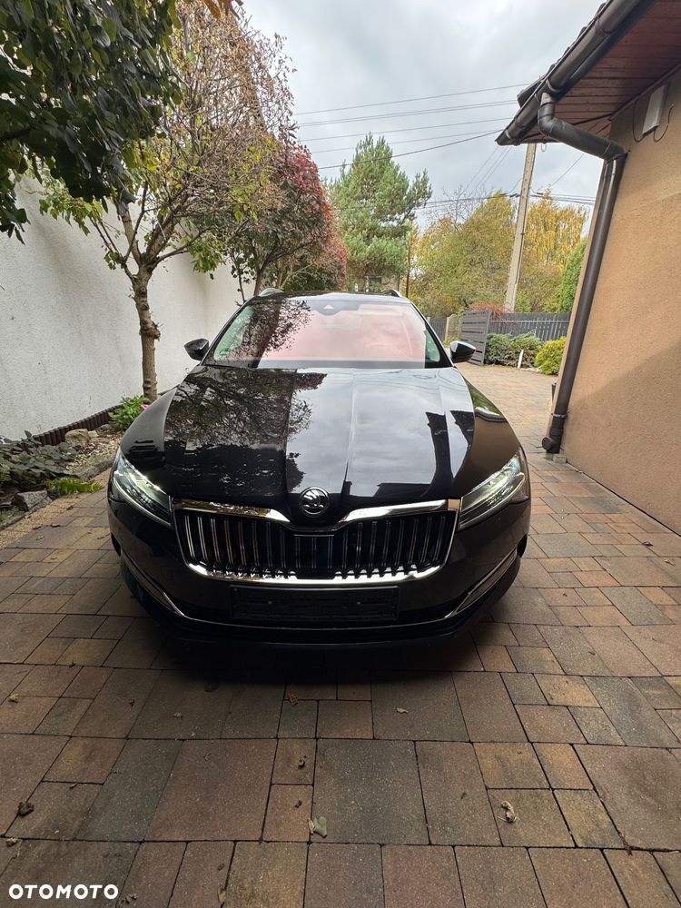 Skoda Superb 2.0 TDI SCR 4x4 Style DSG - 1