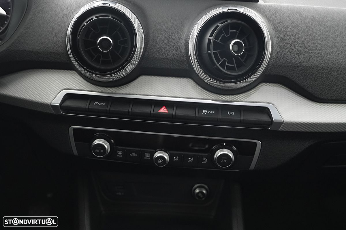 Audi Q2 30 TFSI S line - 11