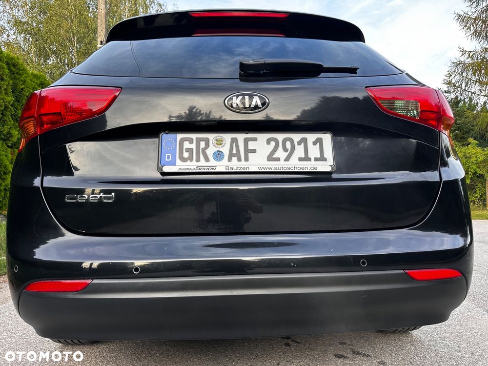 Kia Ceed 1.6 GDI Fifa World Cup Edition - 35