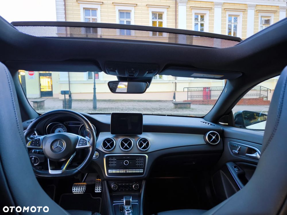 Mercedes-Benz CLA - 17