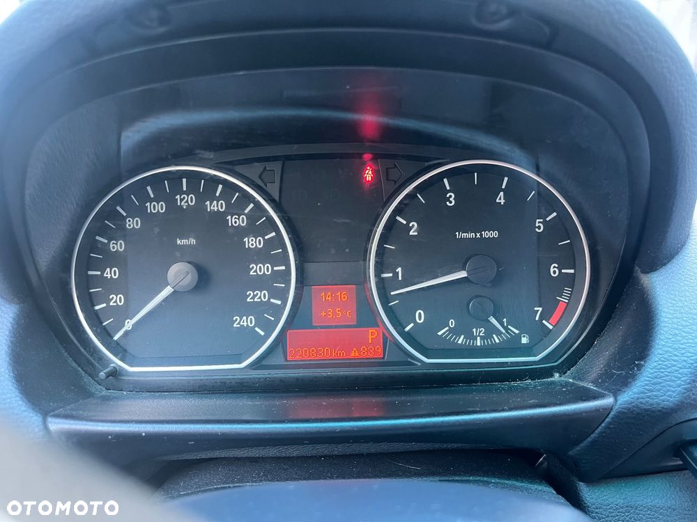 BMW Seria 1 118i - 13