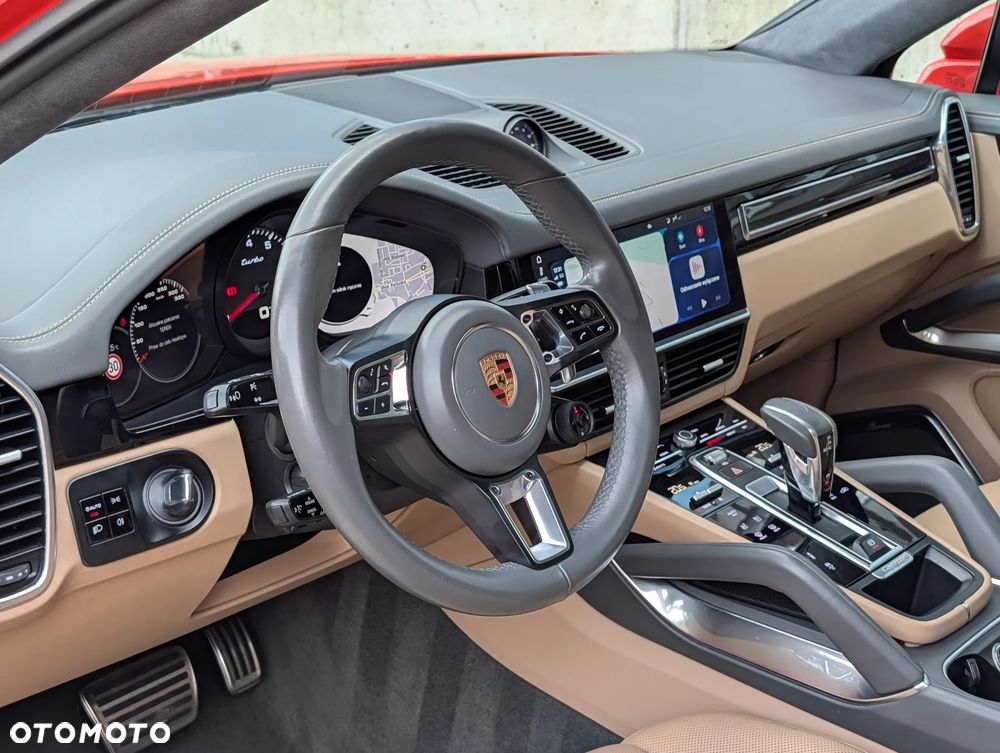 Porsche Cayenne - 14
