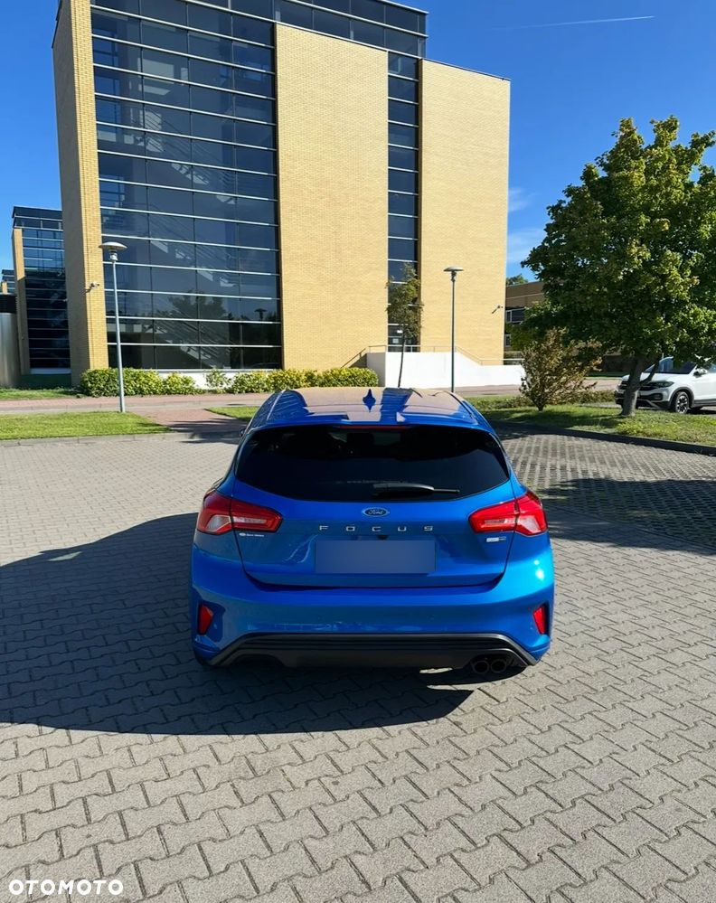 Ford Focus 1.0 EcoBoost mHEV ST-Line X - 5