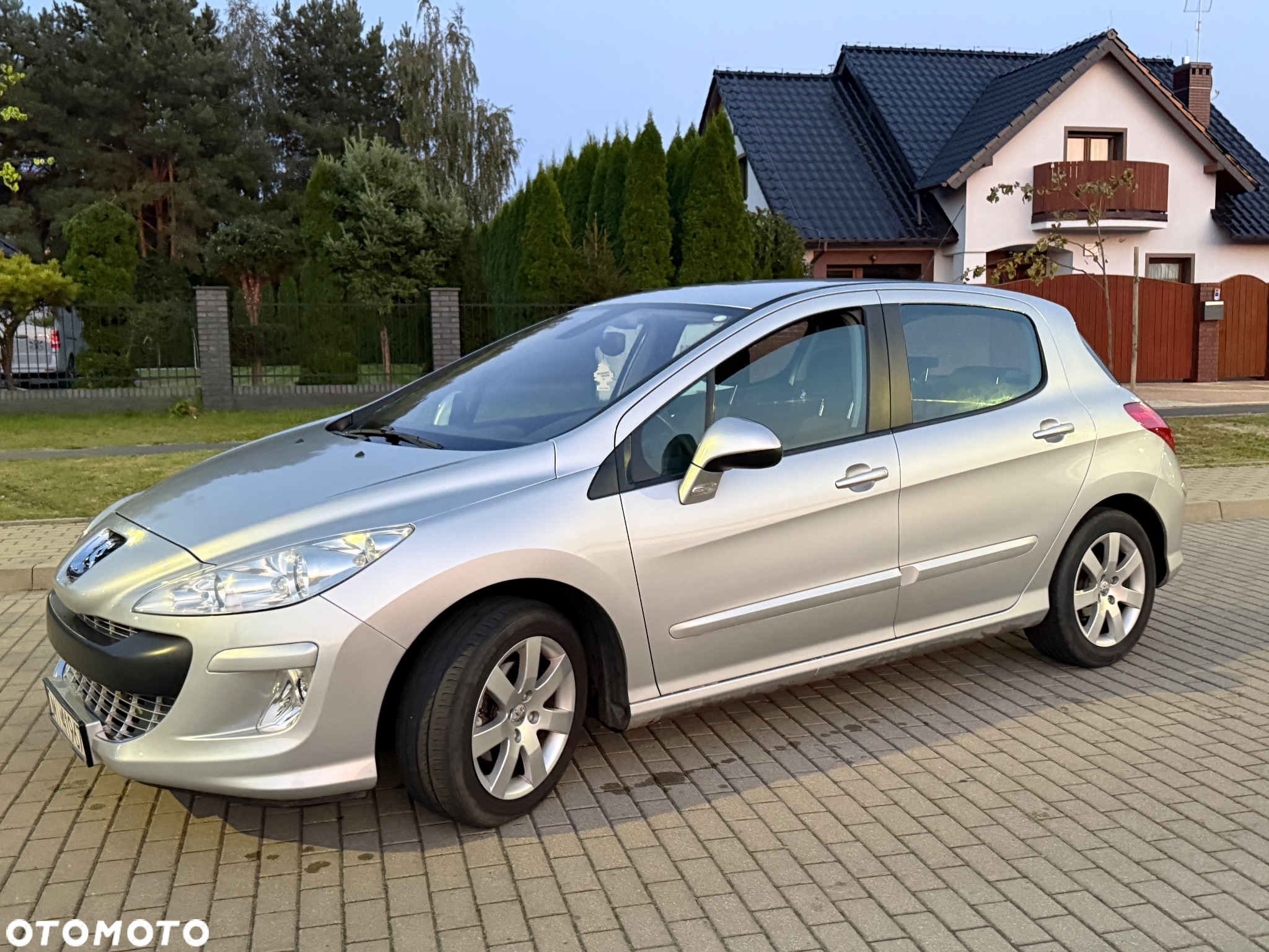 Peugeot 308 1.6 Premium - 8