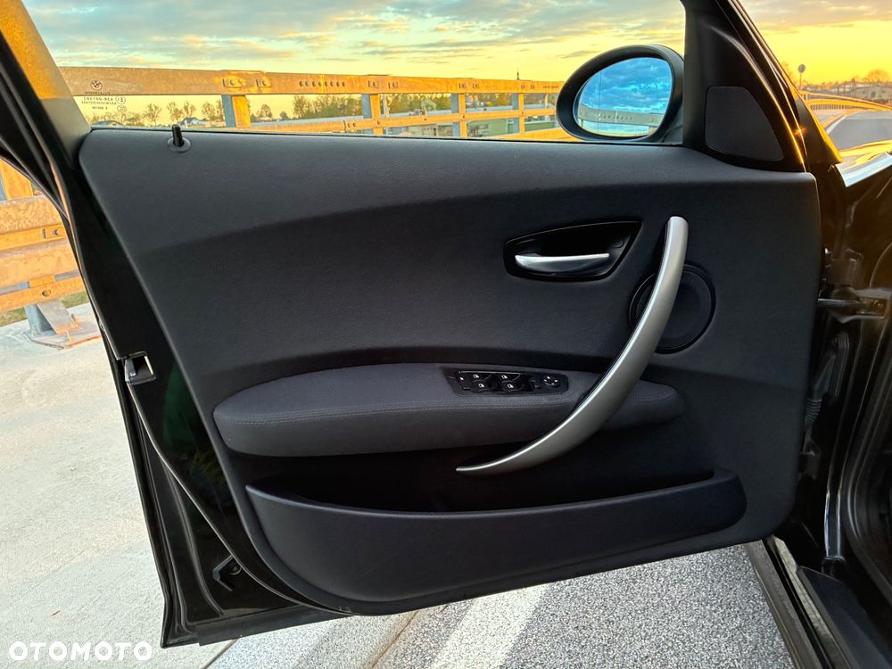 BMW Seria 1 - 14