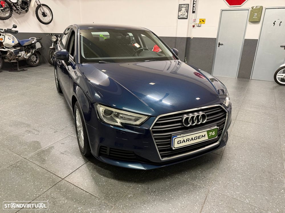 Audi A3 Sportback 1.6 TDI Advance Ultra - 29