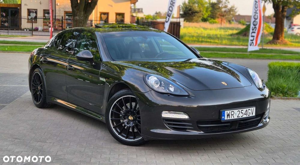 Porsche Panamera Diesel Platinum Edition - 23