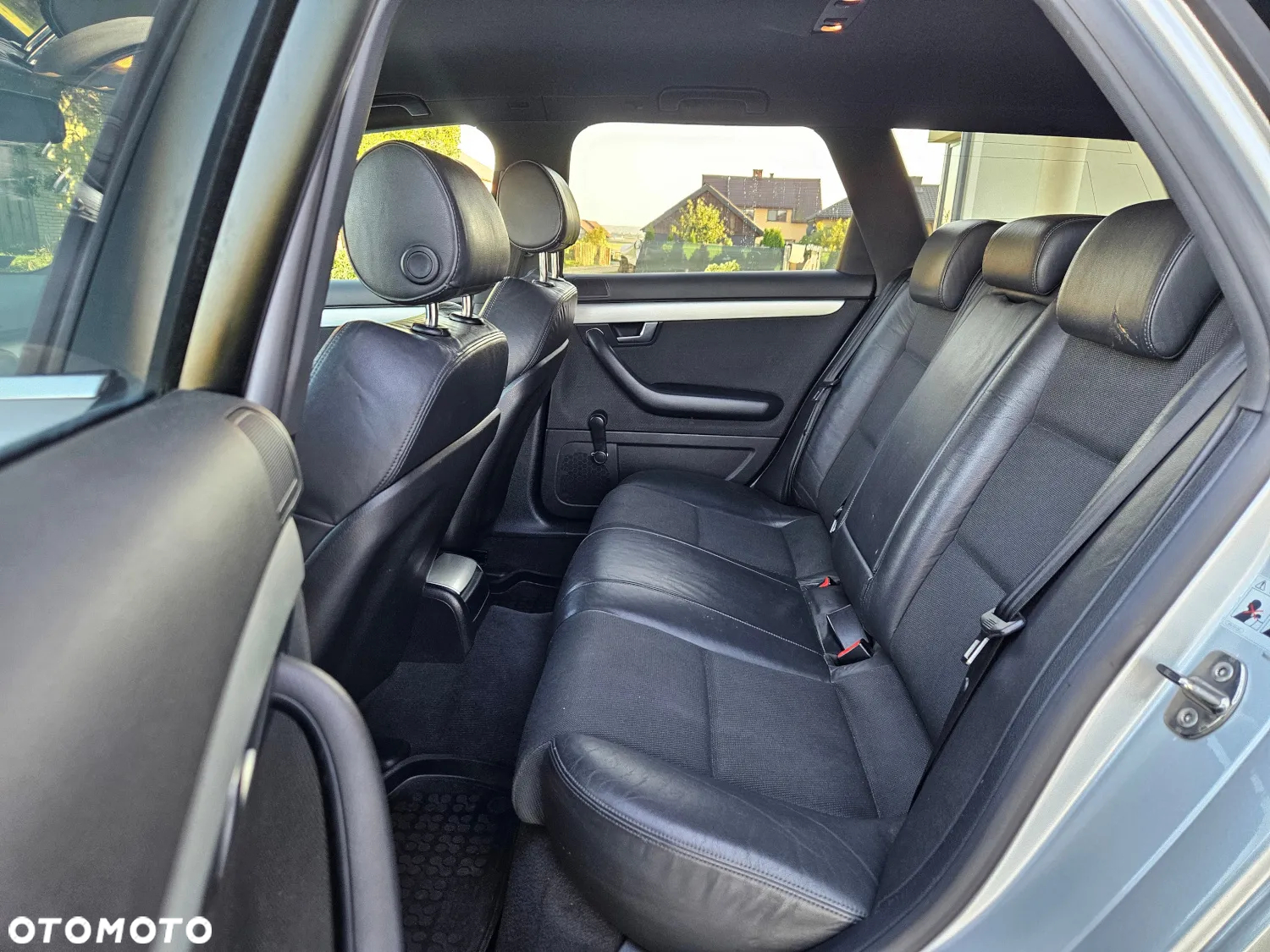 Audi A4 Avant 2.0 TDI - 6