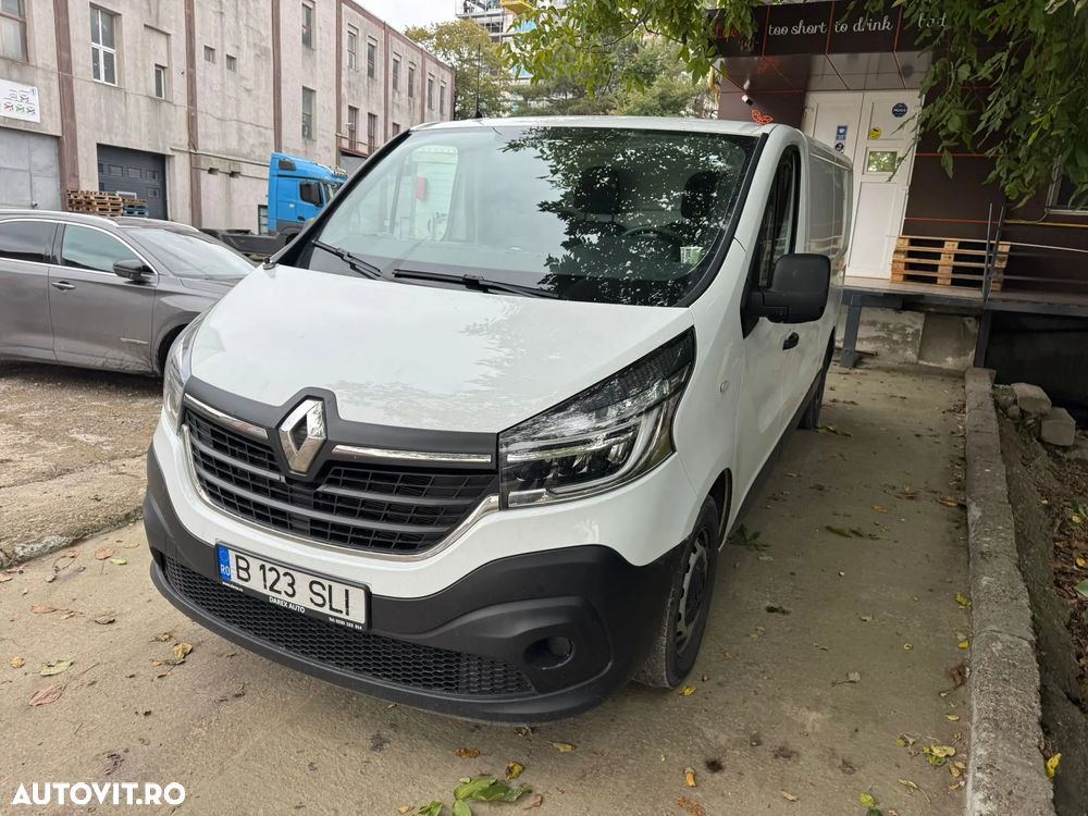 Renault Trafic - 1