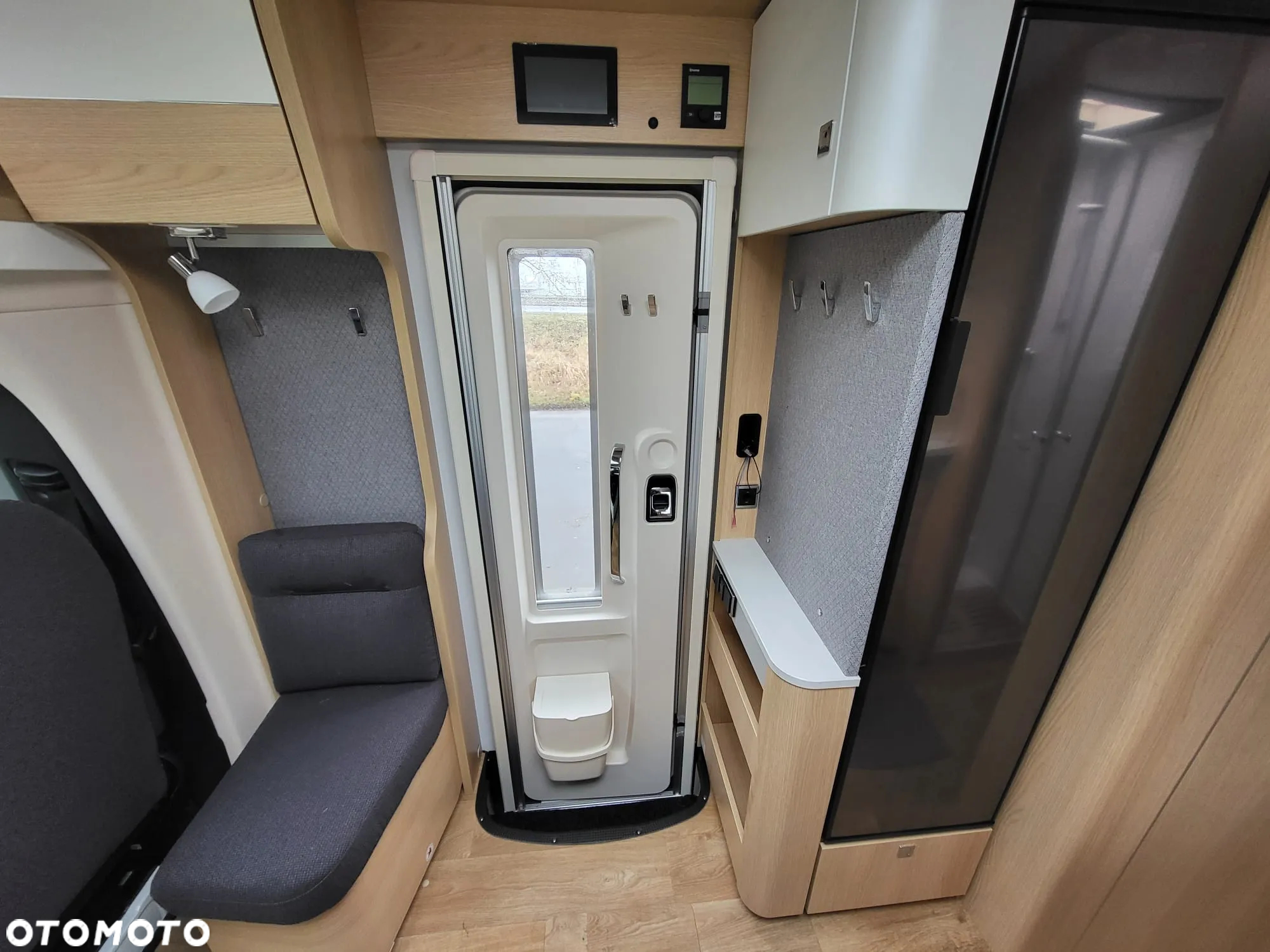 Hymer-Eriba BMC-T 680, U CIEBIE ZA DWA TYGODNIE - 11