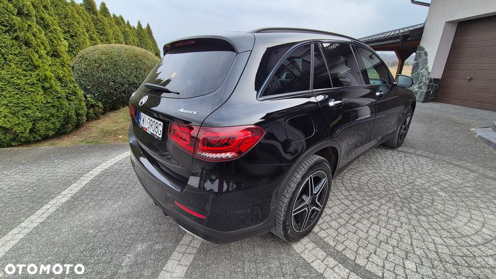 Mercedes-Benz GLC 300 4-Matic - 16