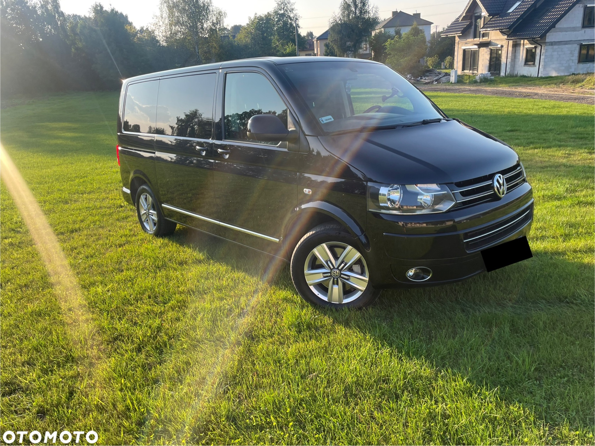 Volkswagen Multivan - 5