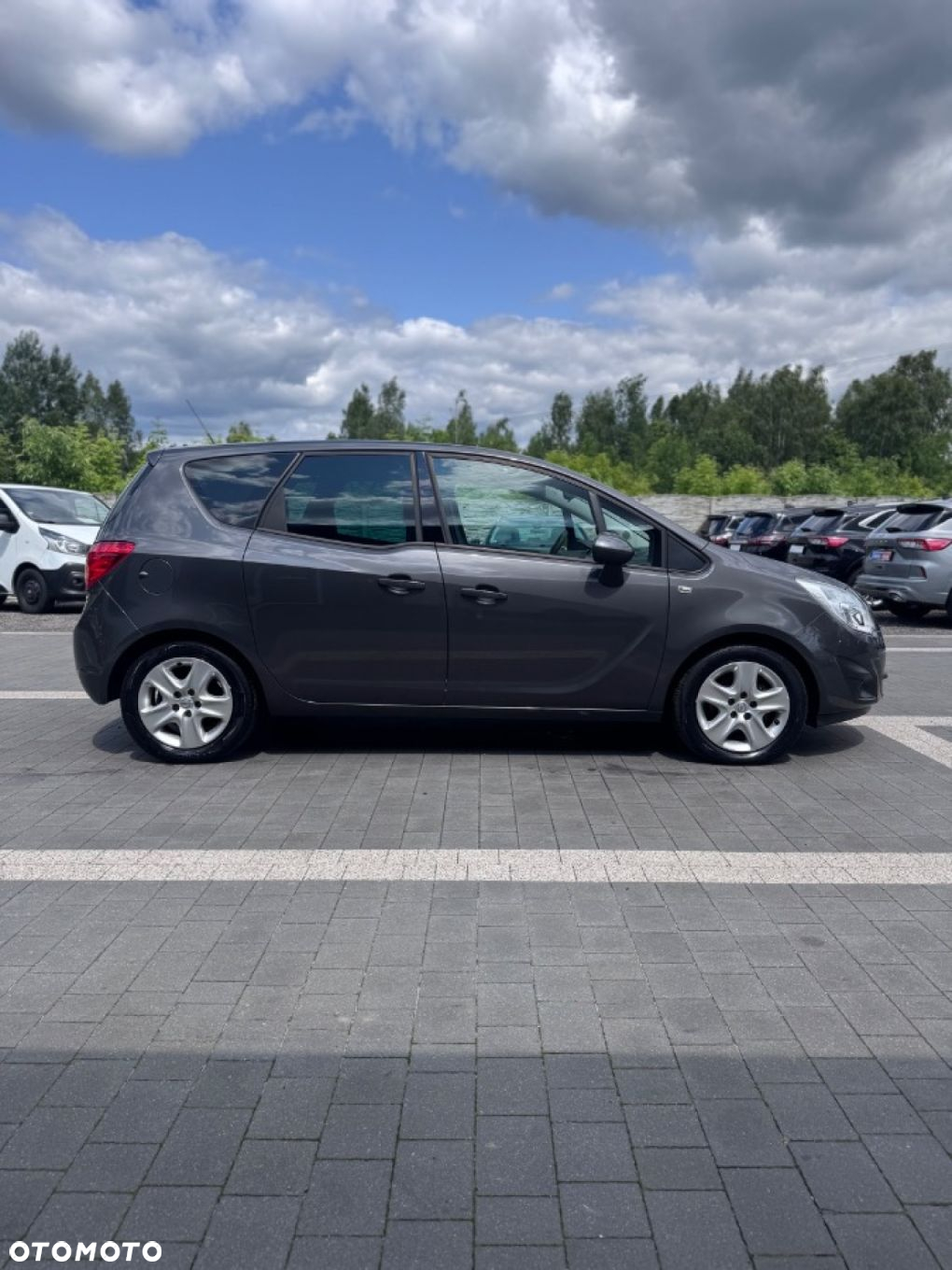 Opel Meriva - 8