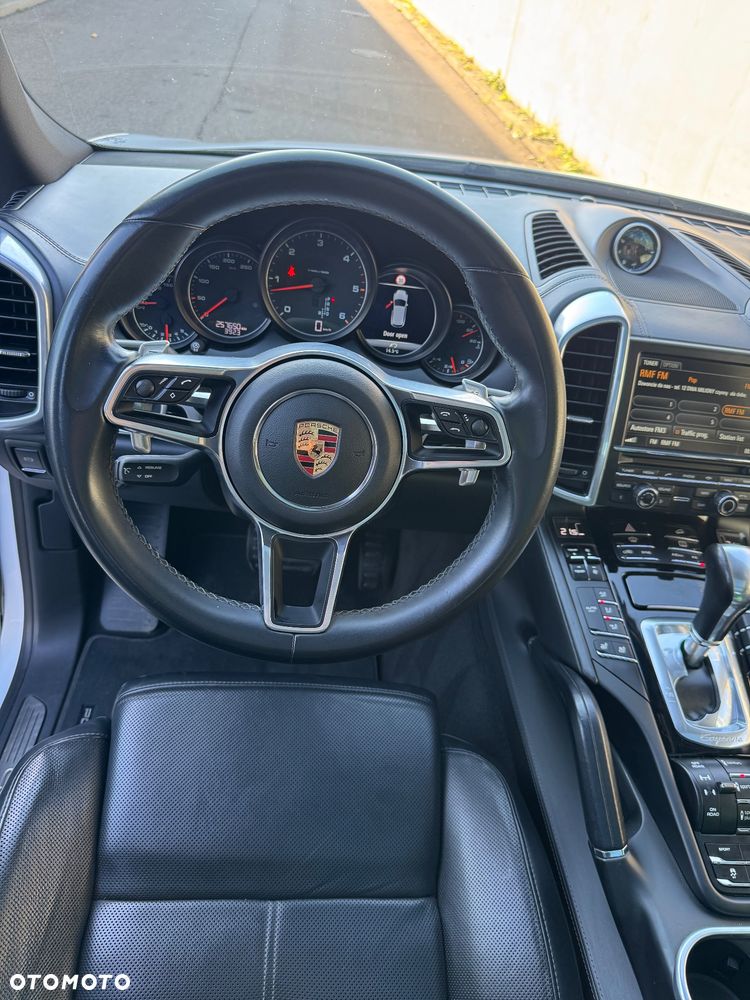 Porsche Cayenne Diesel Platinum Edition - 7