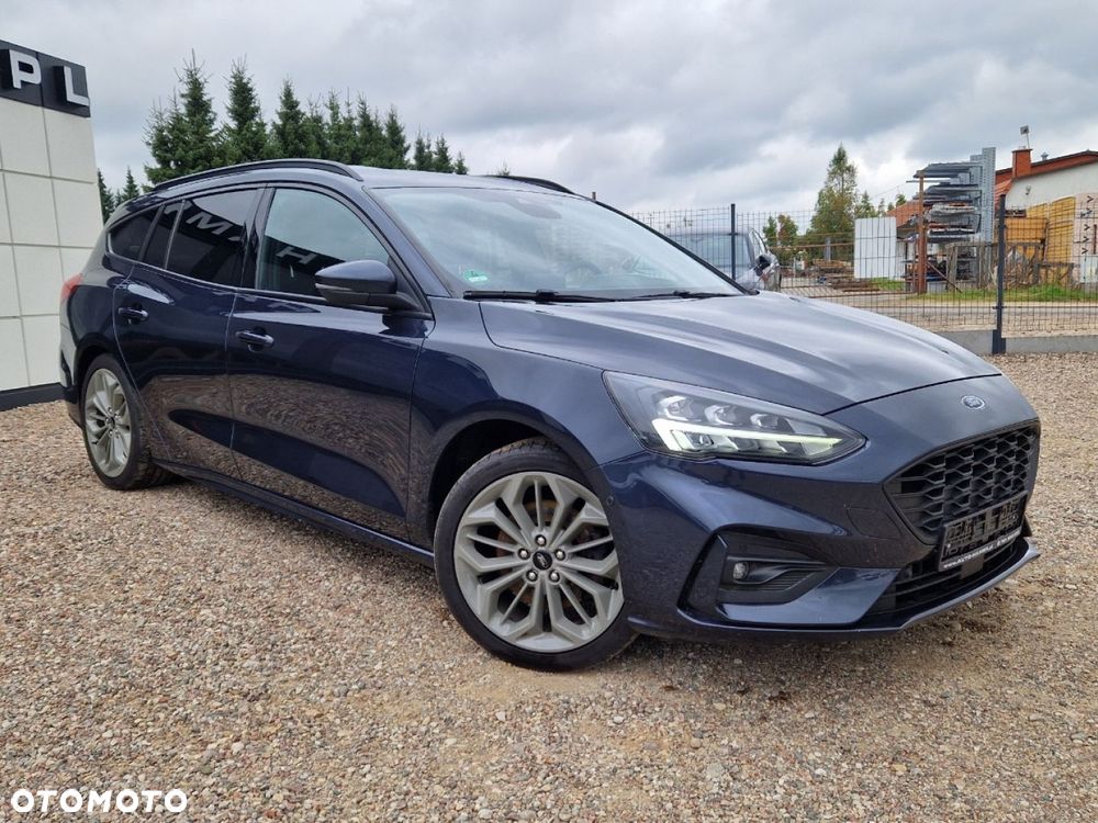Ford Focus - 33