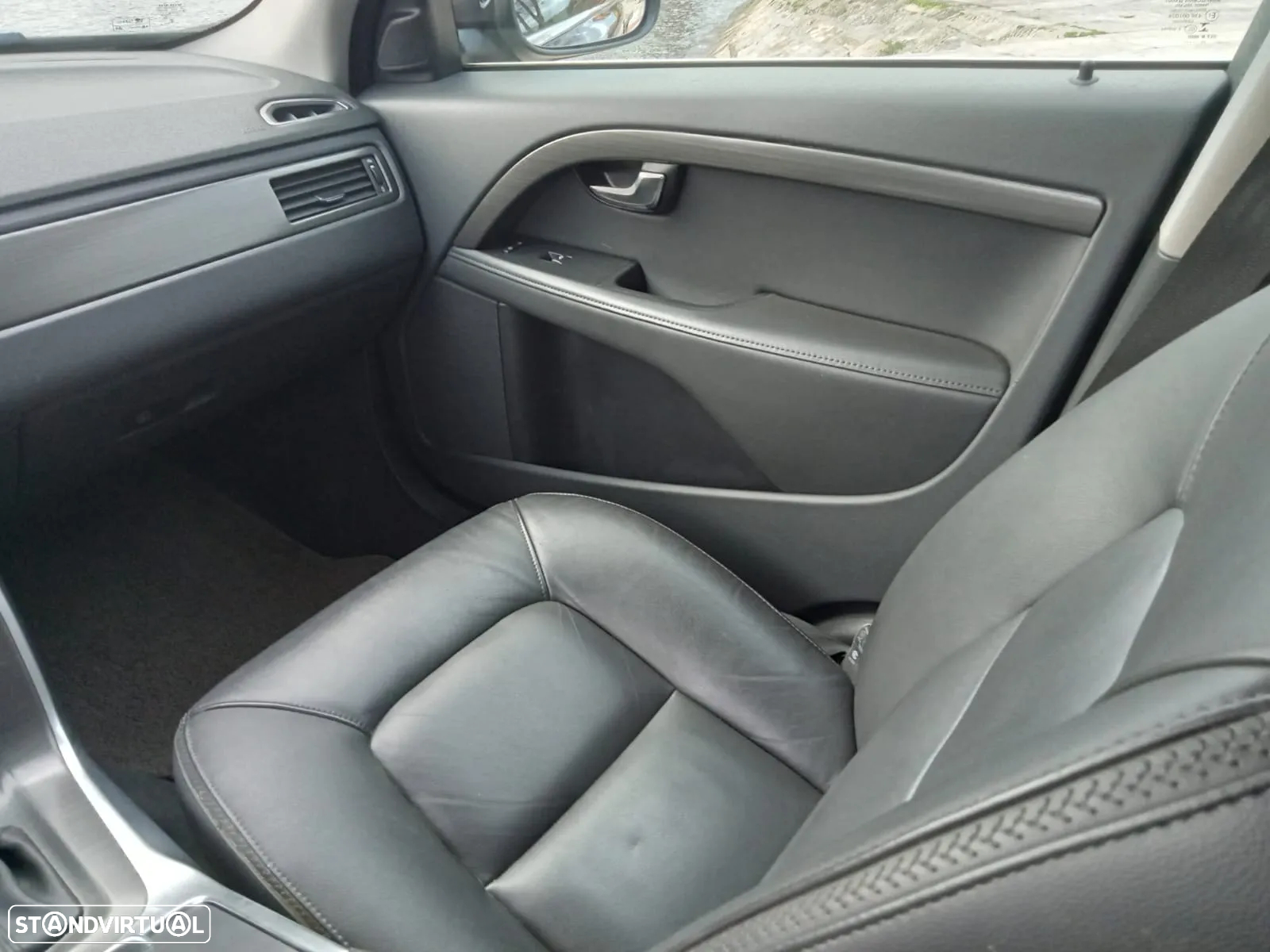 Volvo XC 70 D4 Geartronic Summum - 56