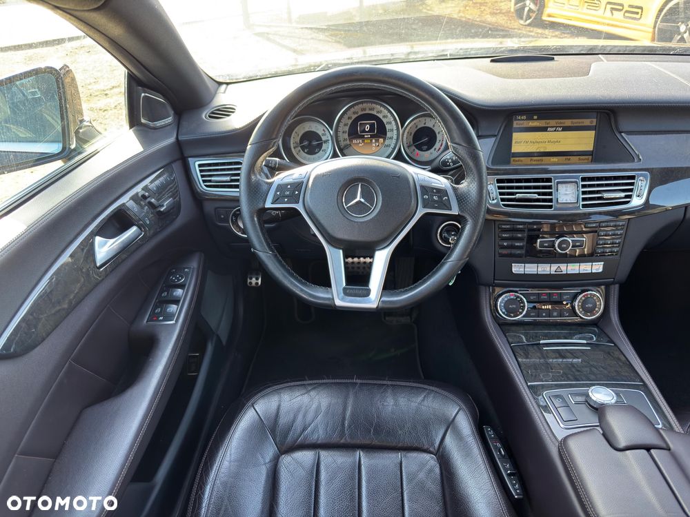 Mercedes-Benz CLS 350 BlueEFFICIENCY - 35