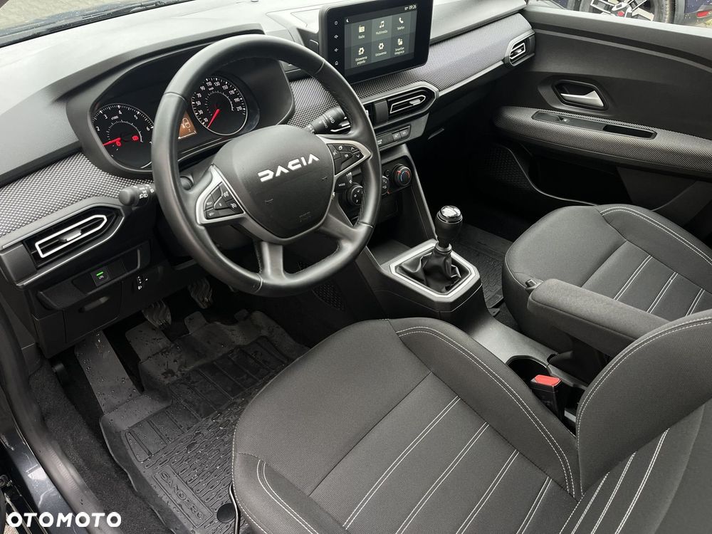 Dacia Sandero - 9