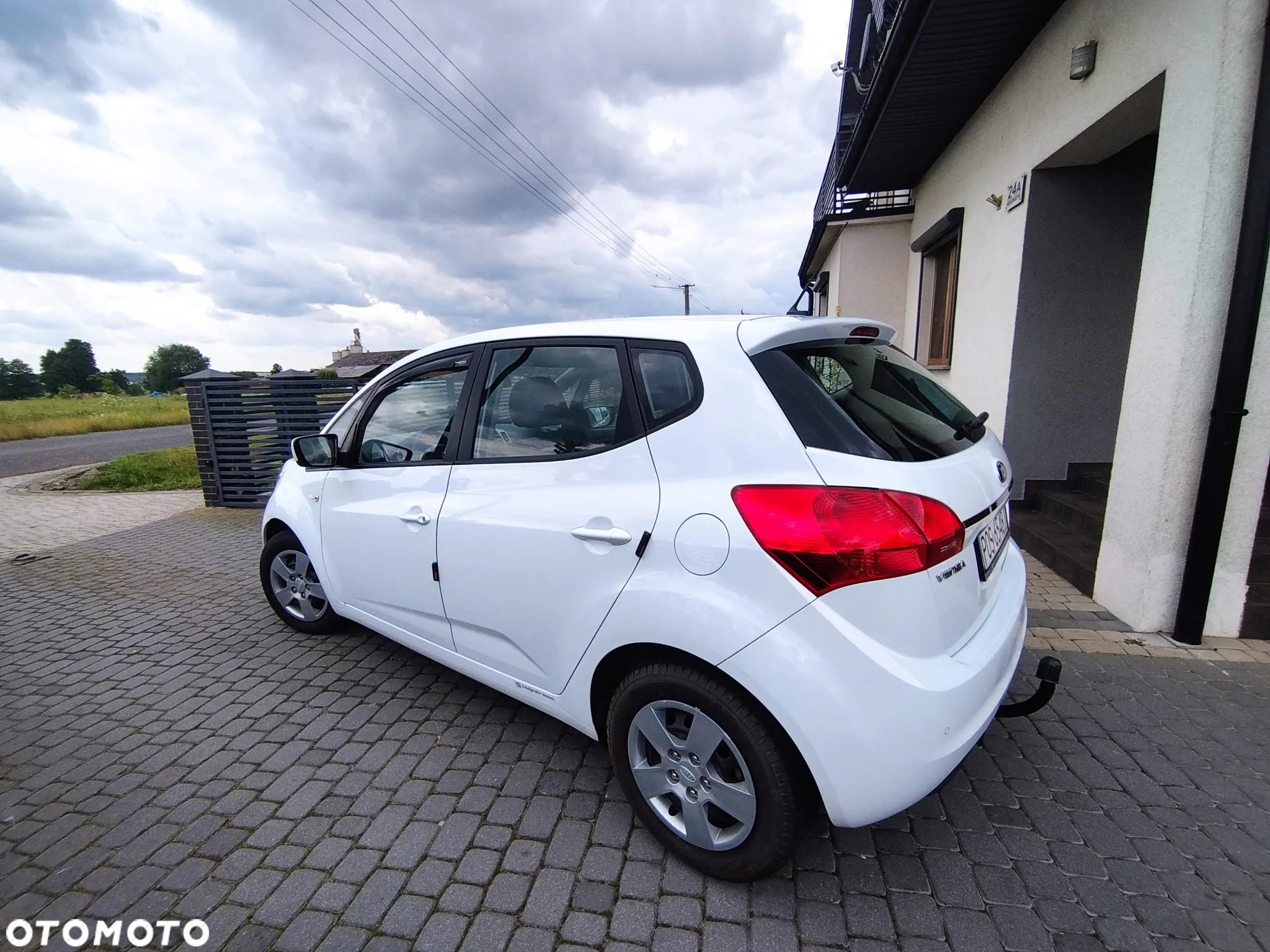 Kia Venga - 8