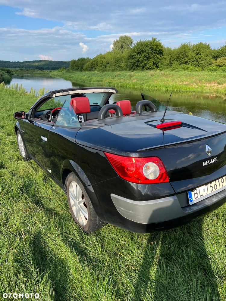 Renault Megane 2.0 Turbo Dynamique - 8