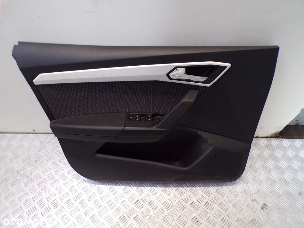 BOCZEK DRZWI LEWY PRZÓD SEAT ARONA - 2