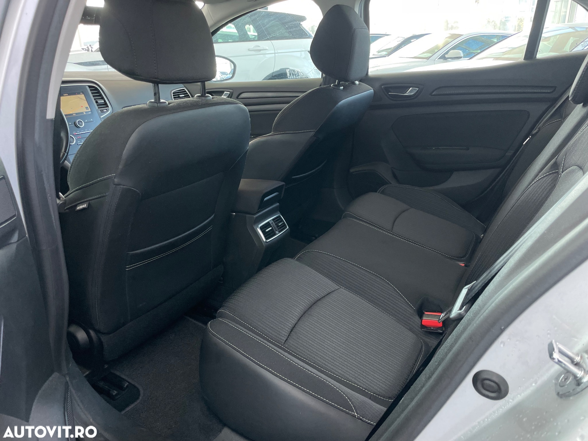Renault Megane ENERGY dCi 110 ECO2 EXPERIENCE - 28