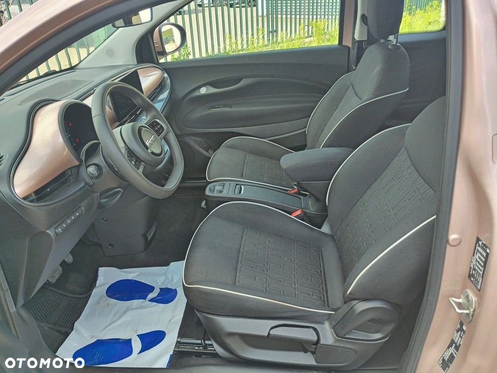 Fiat 500e - 10
