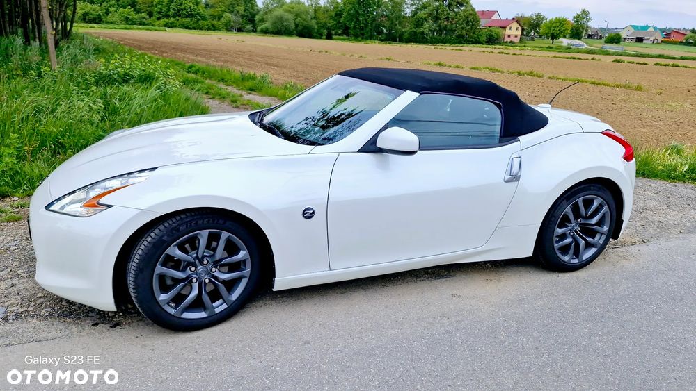 Nissan 370 Z Pack - 2