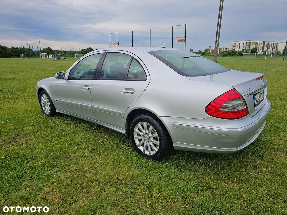 Mercedes-Benz Klasa E - 8