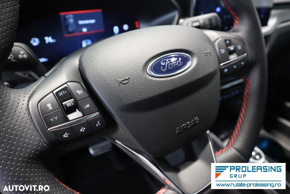 Ford Kuga - 13