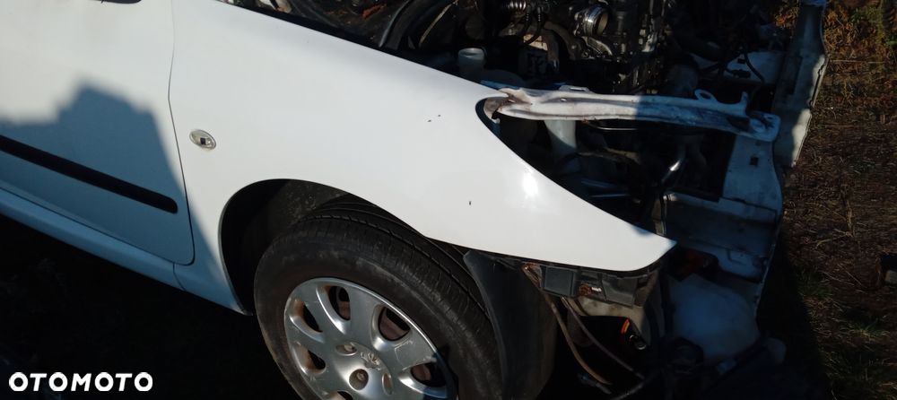 Peugeot 307 lift błotnik EWPB - 1