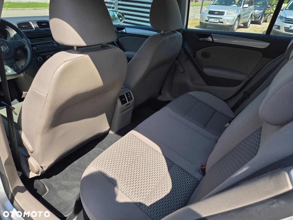 Volkswagen Golf 1.6 United - 25