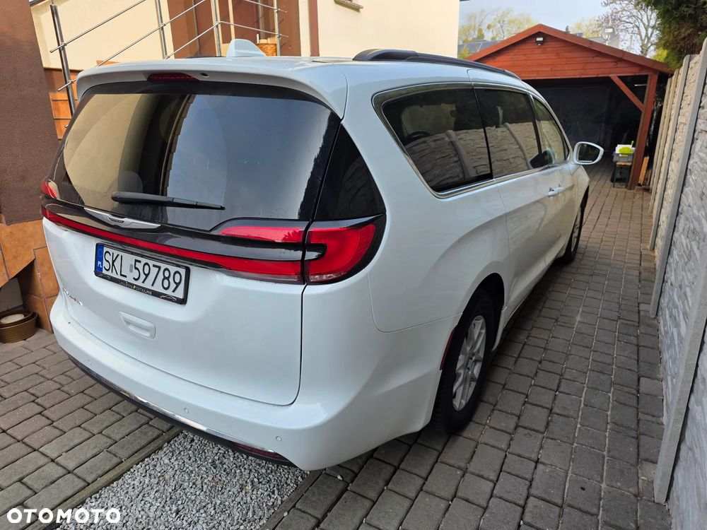 Chrysler Pacifica - 6