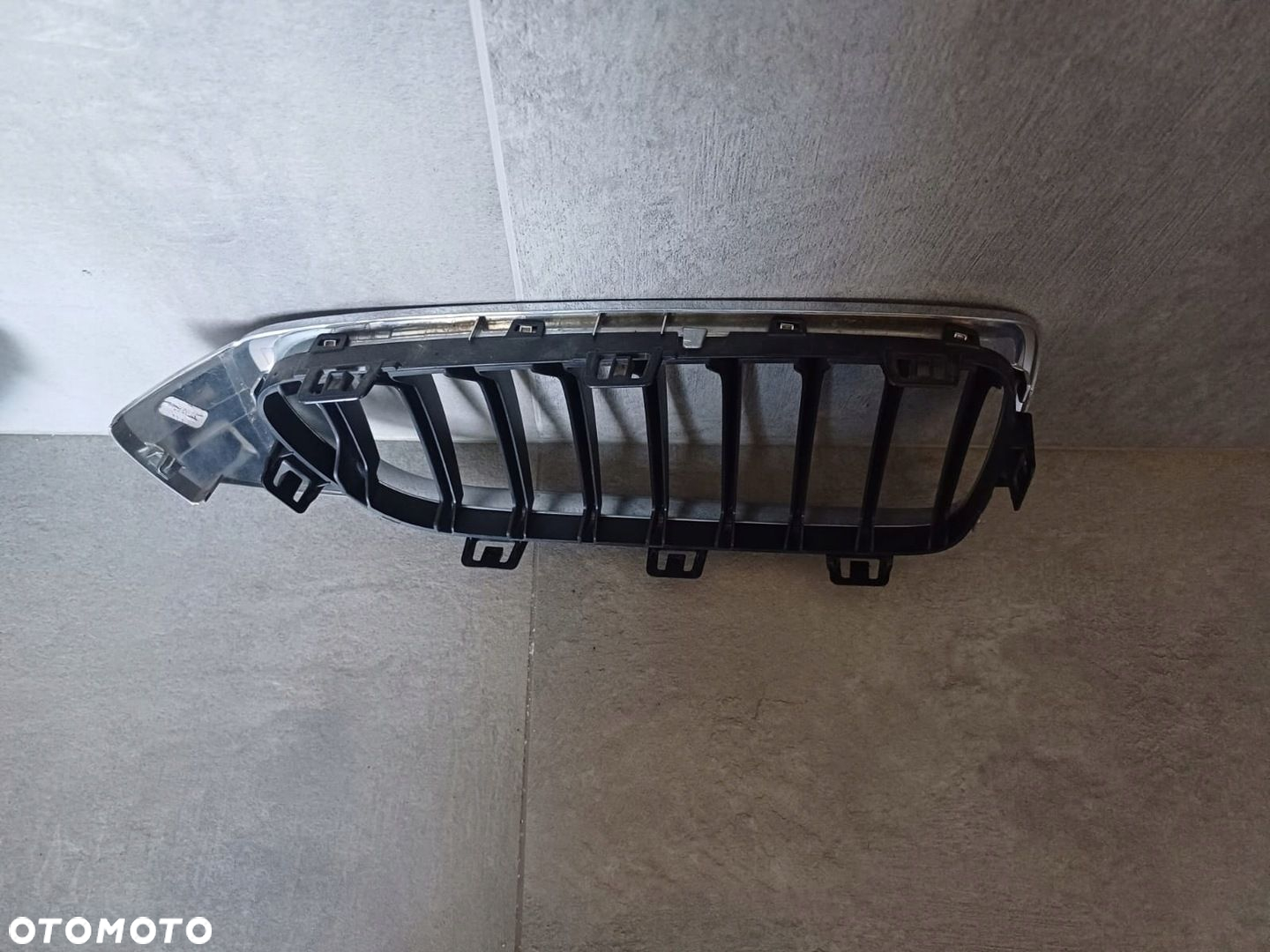 Grill Atrapa Nerki Kratki BMW Seria 4 F32 F33 F36 7294817 7294818 - 7