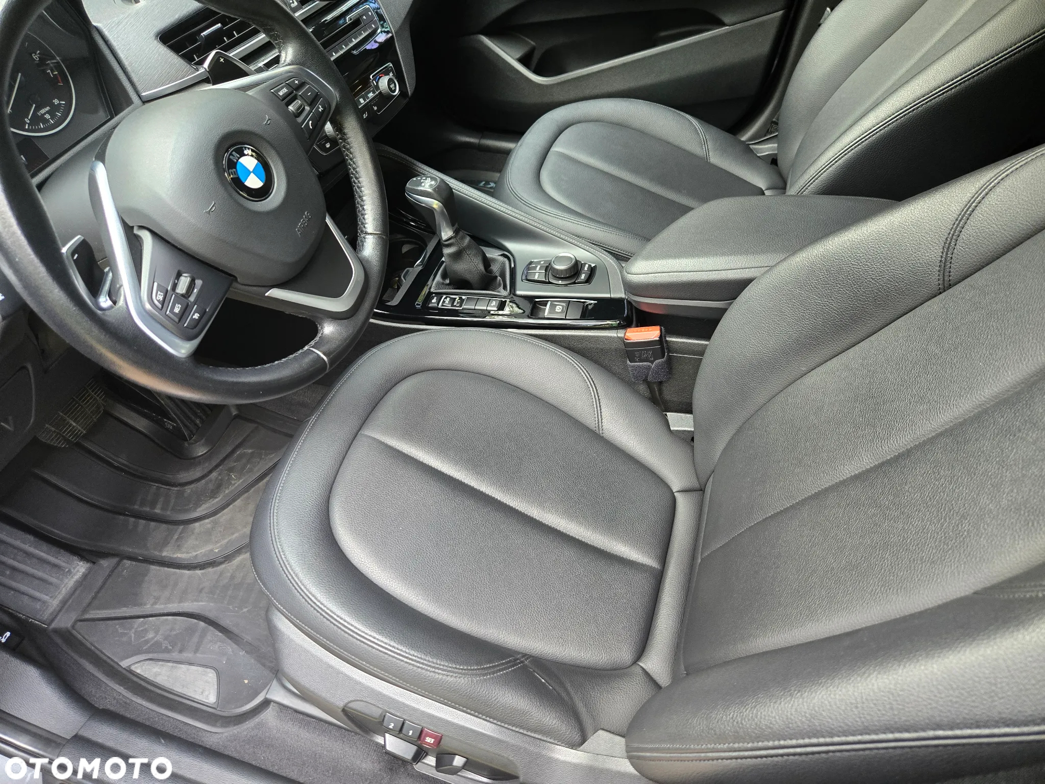BMW X1 xDrive28i - 16