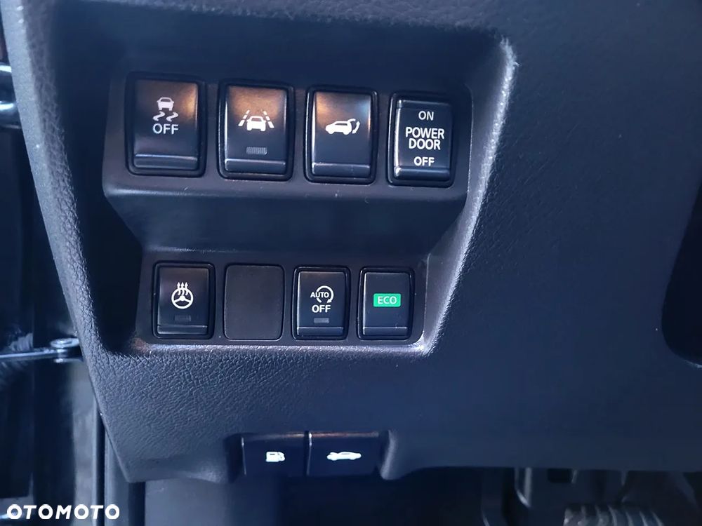 Nissan X-Trail 1.7 dCi Xtronic Tekna - 24