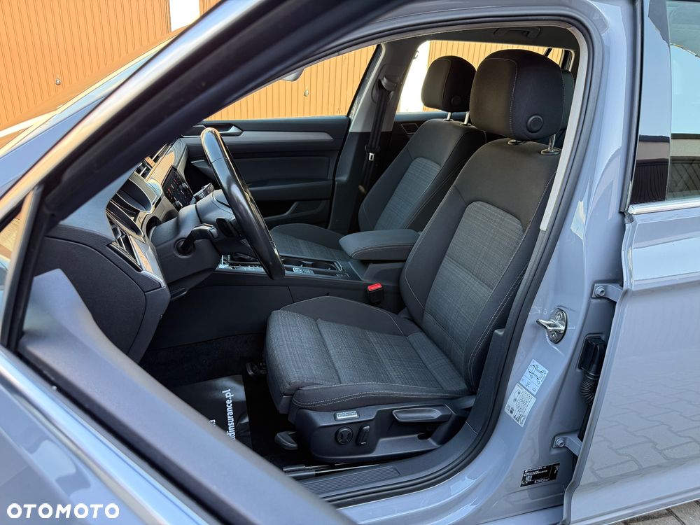 Volkswagen Passat 2.0 TSI Business DSG - 5