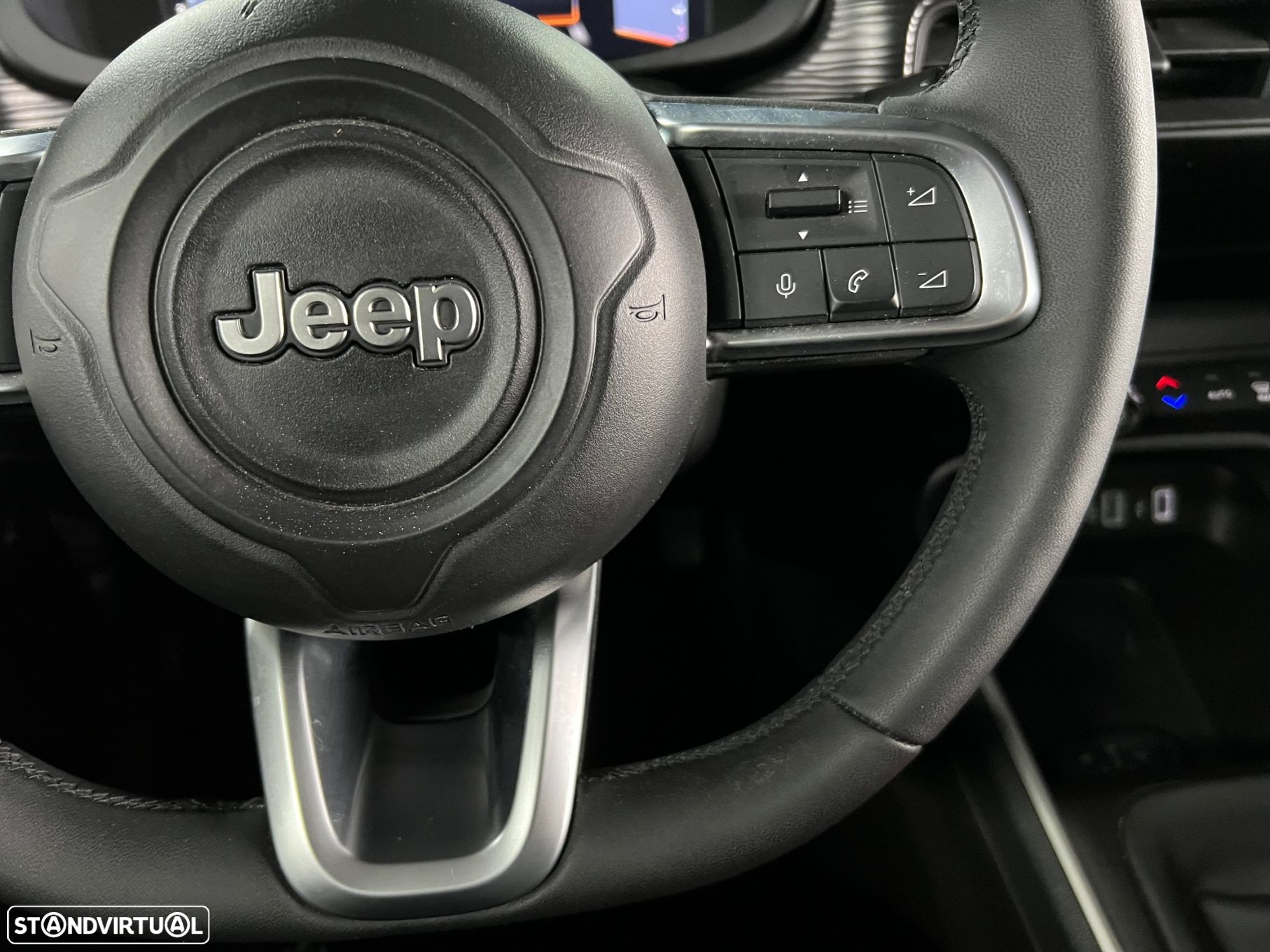 Jeep Avenger 1.2 GSE T3 Altitude - 19