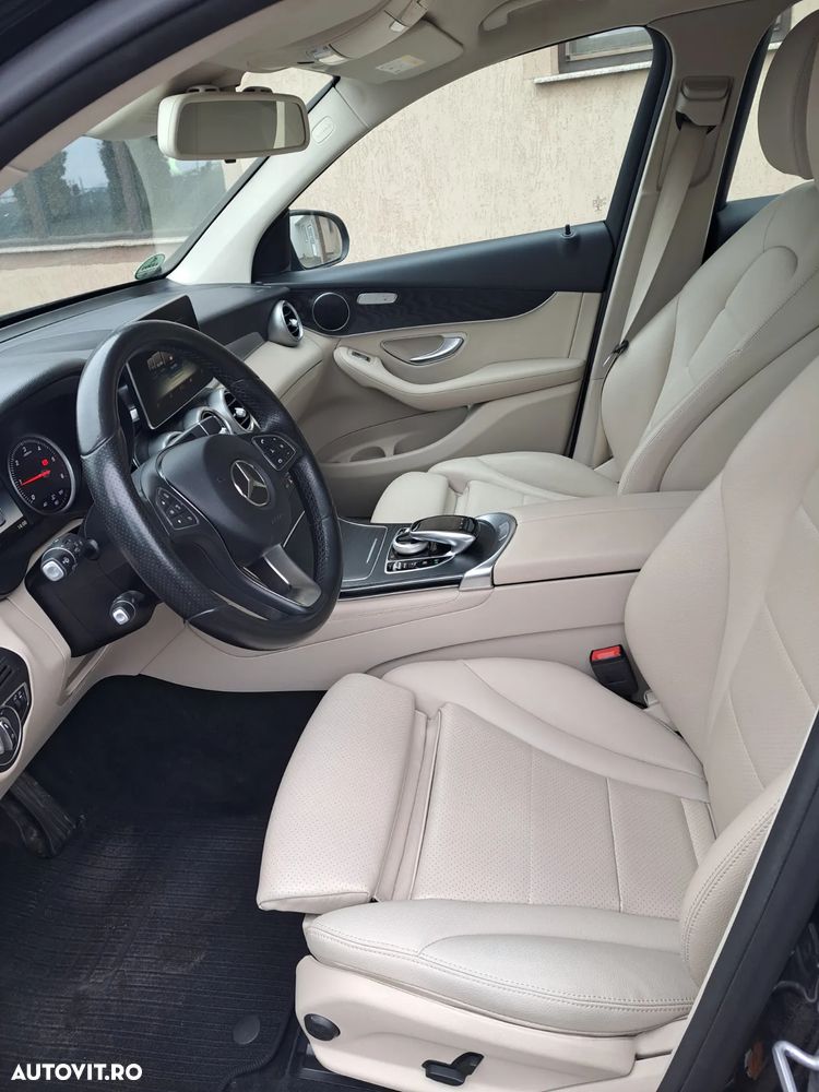 Mercedes-Benz GLC 220 d 4MATIC 9G-TRONIC AMG Line - 7