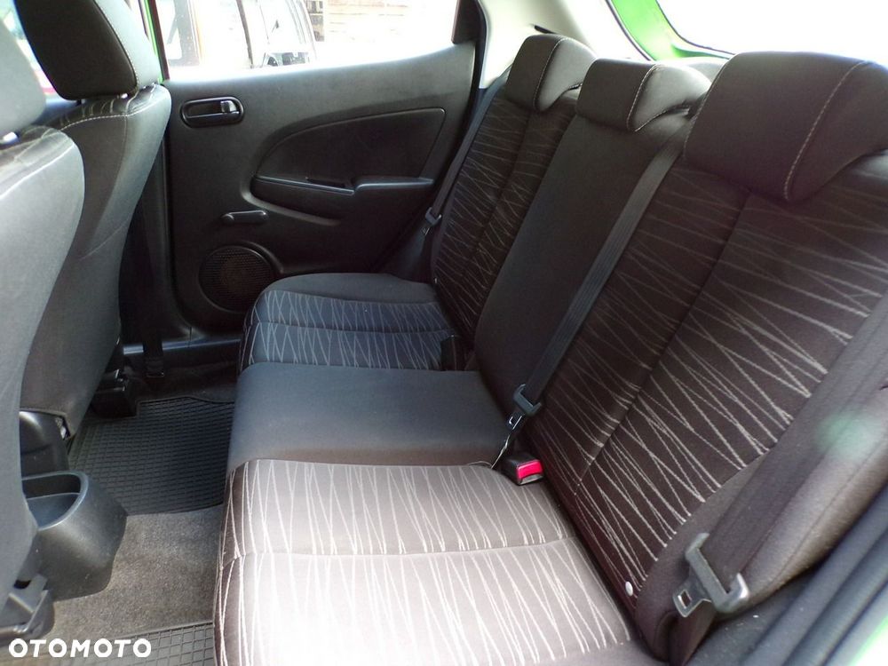 Mazda 2 - 27