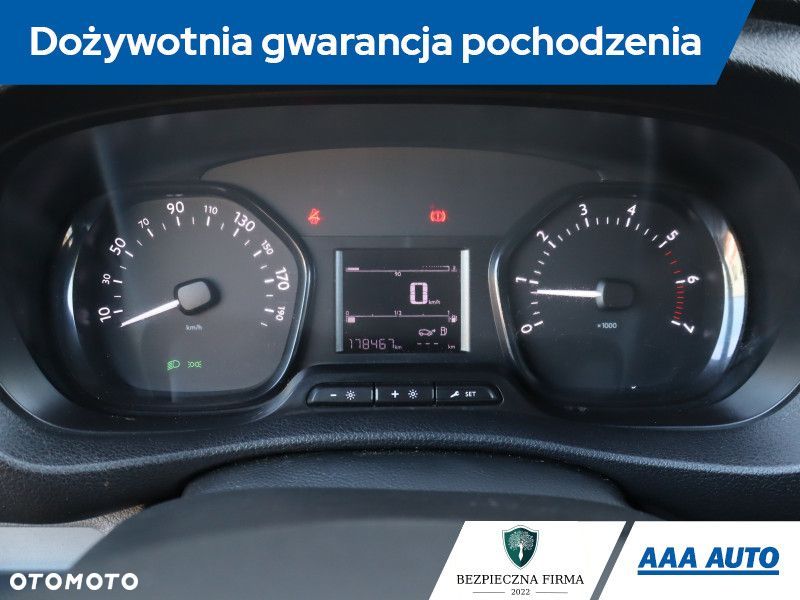 Toyota ProAce - 12