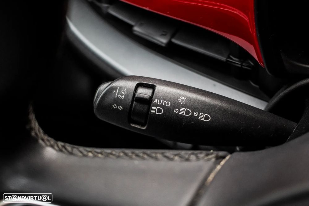 Fiat 500e C (RED) - 16