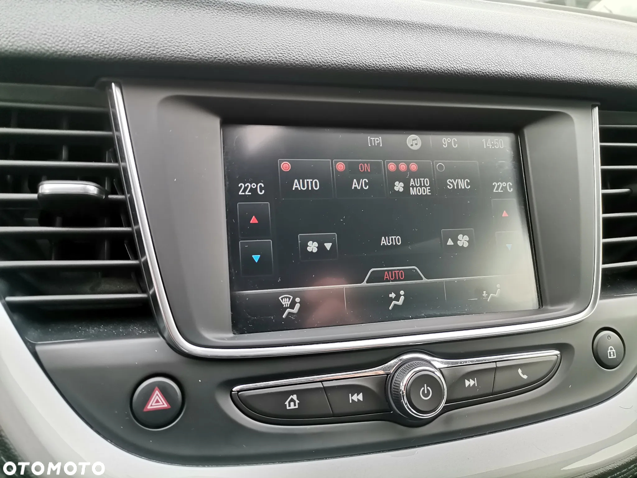 Opel Grandland X 1.2 T GPF Enjoy S&S - 27