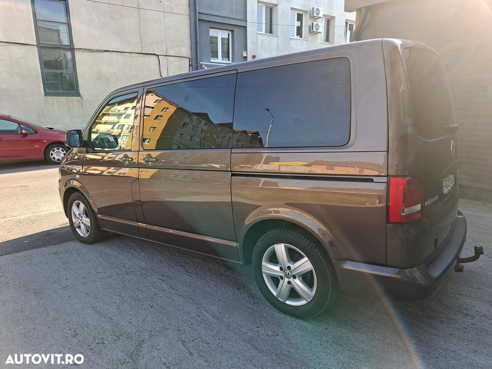 VOLKSWAGEN Multivan 2011 — imagine 17