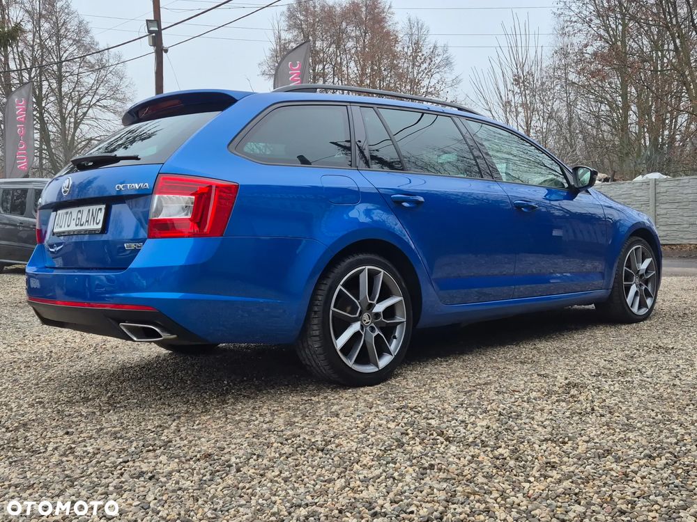 Skoda Octavia 2.0 TDI DSG RS - 5